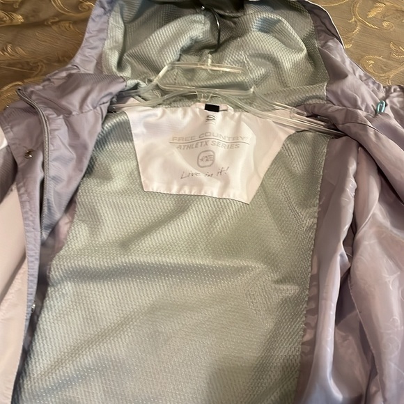 Women's Free Country Athletx Series jacket with hood - Picture 6 of 14